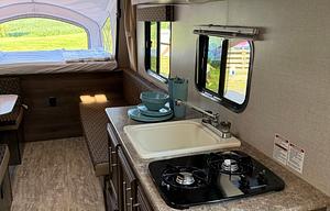 Incredible Family Friendly Trailer Camper