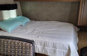 2018 Keystone Hideout Bunkhouse