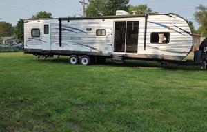 2018 Forest River RV Salem 36BHBS RV rental photo 3