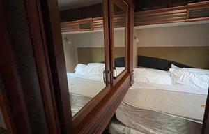 Comfortable RV with Slide-Outs - Jayco Redhawk