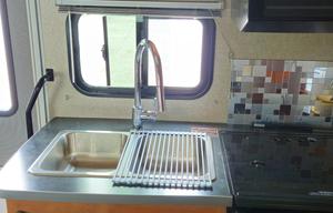 2019 Winnebago Minnie Winnie 22M RV rental photo 13