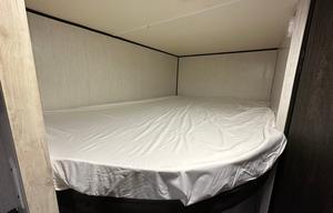 Sleeps 9 - 2022 Heartland Trail Runner Trailer