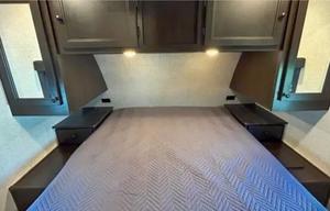 Highland Double bunks Light weight sleeps up to 8