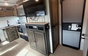 Sleeps 8 • Private Bunkhouse • Family Friendly!