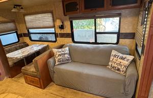 Spacious 5th Wheel, Incredible Bunkroom Floorplan!