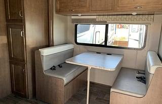 KeeJay's Wonderful Winnebago w/ dual slide-outs!