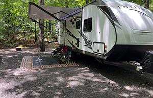 Traveler – Compact Comfort for Your Next Adventure