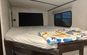 2021 Keystone RV Bullet 250BHS: Sleeps 6-8!