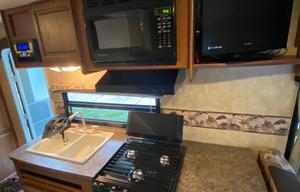 2010 Jayco Jay Feather EXP 213 (Very clean camper)