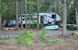Off-Grid Fifth Wheel | Solar | 400Ah | Inverter