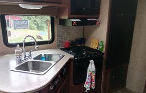 THE BEAR HOUSE- 2014 Dutchmen RV COLEMAN 194QB