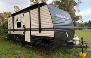 2024 Family Bunkhouse- Easy to Tow- Sleeps 6