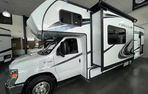 32’ Class C 2022 Forest River RV