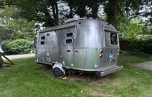 2023 Airstream RV Caravel 19CB RV rental photo 5