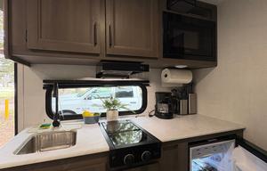 2025 Grand Design Transcend One 151BH