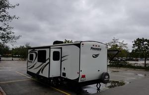 2014 Keystone Bullet Premier Ultra lite