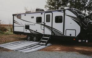 Heartland Sundance Ultra Lite 241BH (Loaded!)