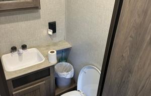 2022 Zinger 2 BR Bunkhouse - perfect for families!