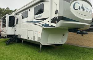 2022 Palomino Columbus
