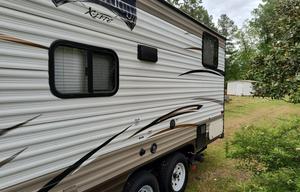 2018 Forest River X-Lite Series M-201BHXL