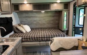 2021 CrossRoads RV Sunset Trail SS186BH