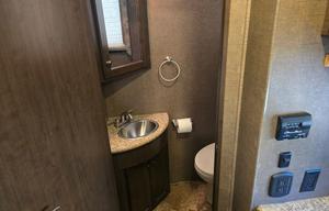 2 Baths, Washer/Dryer, 2 A/Cs, King Bed, Sleeps 6