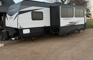 2020 Keystone RV Hideout 272LHS RV rental photo 3