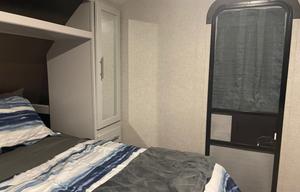 Condo on wheels/2021 Keystone RV Bullet 291RLS