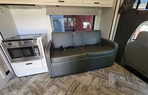 New 32ft motorhome Sunseeker LE 3250DS