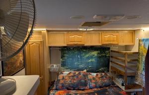 2004 Forest River RV Flagstaff 827fls RV rental photo 21