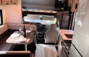 2025 Sunseeker LE- Easy to Drive & Family Friendly
