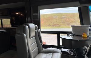 2021 Aspire 44B RV rental photo 11
