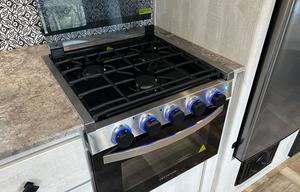 Fully Stocked, Double Bunk | Sleeps 6-8 | 2022 RV