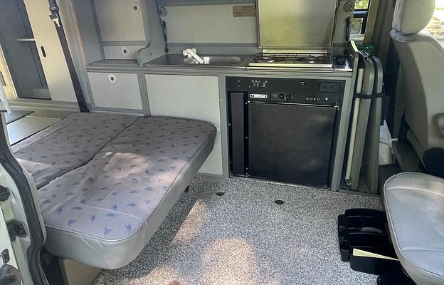 1999 Winnebago Volkswagon Eurovan full camper