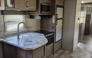 2019 Dutchmen RV Coleman Light 3015BH