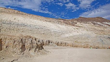 Royal Peacock Opal Mines