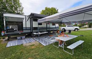 2018 Forest River RV Surveyor 285IKLE RV rental photo 3