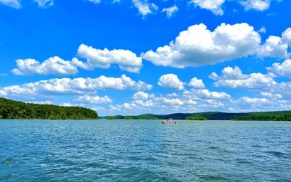 Kick it Back Cabins and RV Park