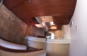 Sunseeker 32', Family Size Camping Machine, Luxury. This Motorhome is custom made, will make your trip unforgettable.