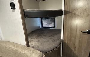 Fully Stocked Family Bunkhouse We Deliver & Set Up