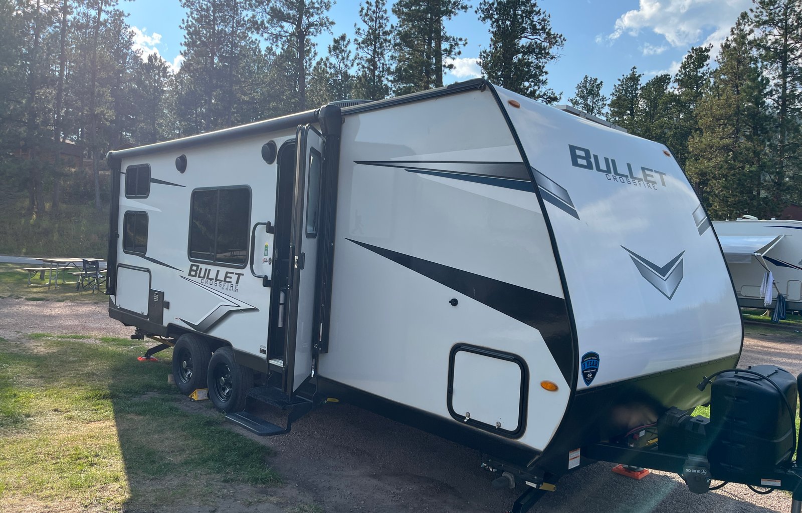 2022 Keystone RV Bullet Crossfire 2200BH