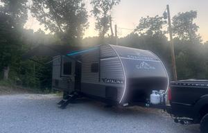 Freedom Camper - Adventure Awaits!