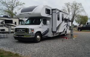 2022 Thor Motor Coach Quantum LC