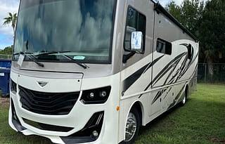 Fortis 33HB w/ Delivery, Sleeps 6-8