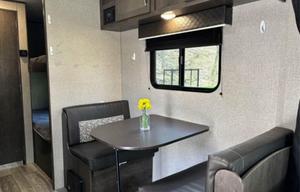 2021 Jayco Jay Flight SLX 7 174BH RV rental photo 5