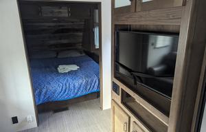Pioneering Passport 3400QD - Sleeps 14