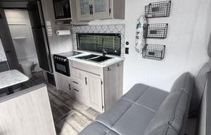 2022 Dutchmen RV Coleman Lantern LT Series 274BH