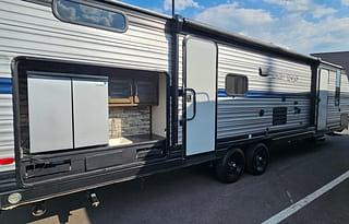 2020 Forest River RV Cherokee Grey Wolf 29TE RV rental photo 2