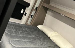 2021 Keystone RV Hideout 318BR
