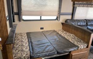 2015 CrossRoads RV Zinger ZT30RK